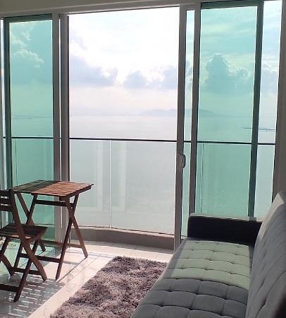 Infinite Seaview With Penang Bridge Suite With Sunrise Up To 11 Person บายันเลอปาส ภายนอก รูปภาพ