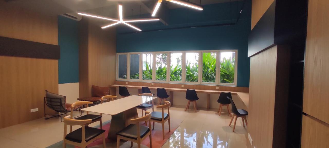 Infinite Seaview With Penang Bridge Suite With Sunrise Up To 11 Person บายันเลอปาส ภายนอก รูปภาพ
