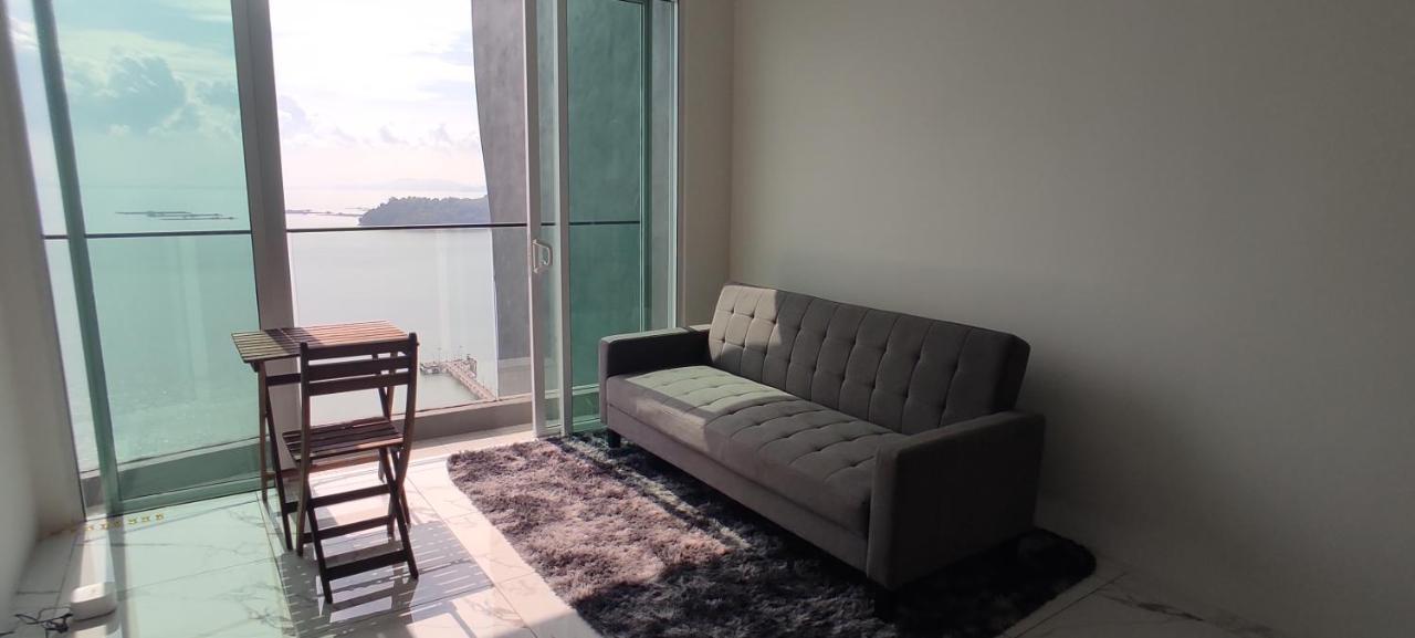 Infinite Seaview With Penang Bridge Suite With Sunrise Up To 11 Person บายันเลอปาส ภายนอก รูปภาพ