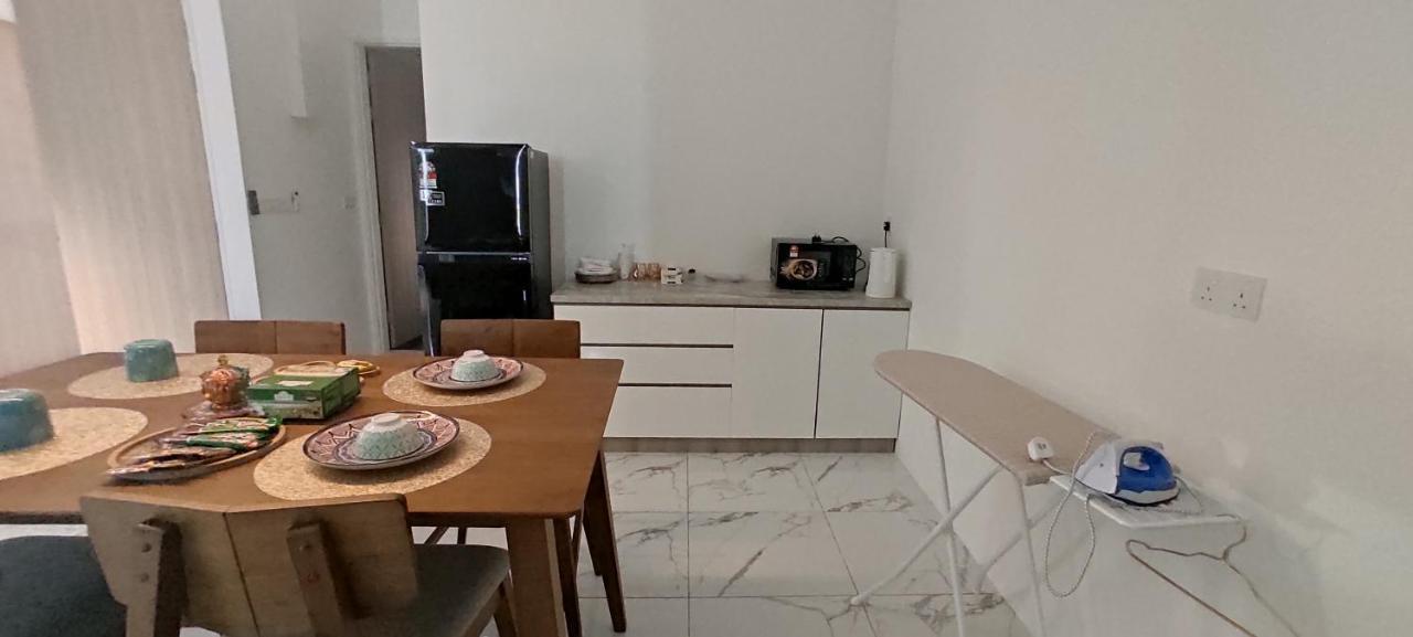Infinite Seaview With Penang Bridge Suite With Sunrise Up To 11 Person บายันเลอปาส ภายนอก รูปภาพ