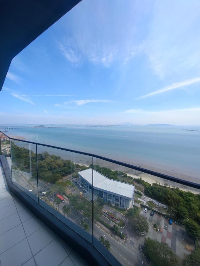 Infinite Seaview With Penang Bridge Suite With Sunrise Up To 11 Person บายันเลอปาส ภายนอก รูปภาพ