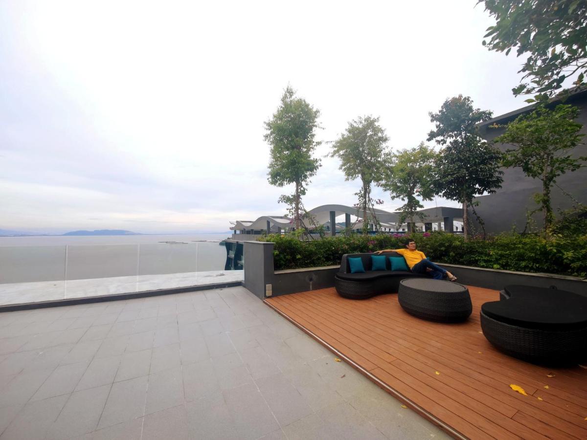 Infinite Seaview With Penang Bridge Suite With Sunrise Up To 11 Person บายันเลอปาส ภายนอก รูปภาพ