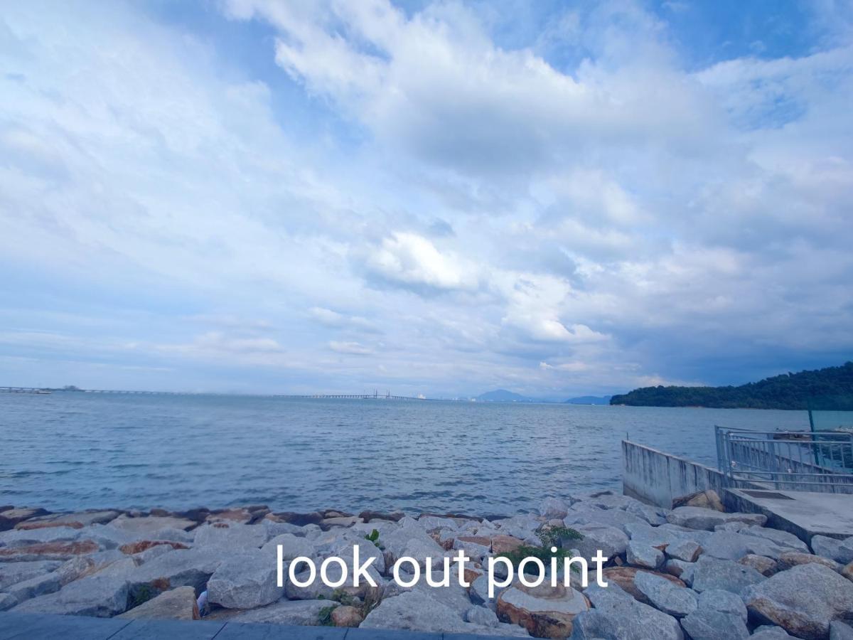 Infinite Seaview With Penang Bridge Suite With Sunrise Up To 11 Person บายันเลอปาส ภายนอก รูปภาพ